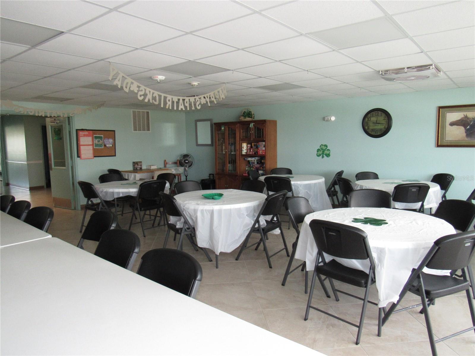 CAMBRIDGE HOUSE - Residential