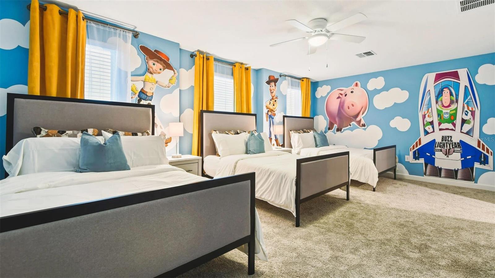 COVE AT STOREY LAKE 4 - Residential