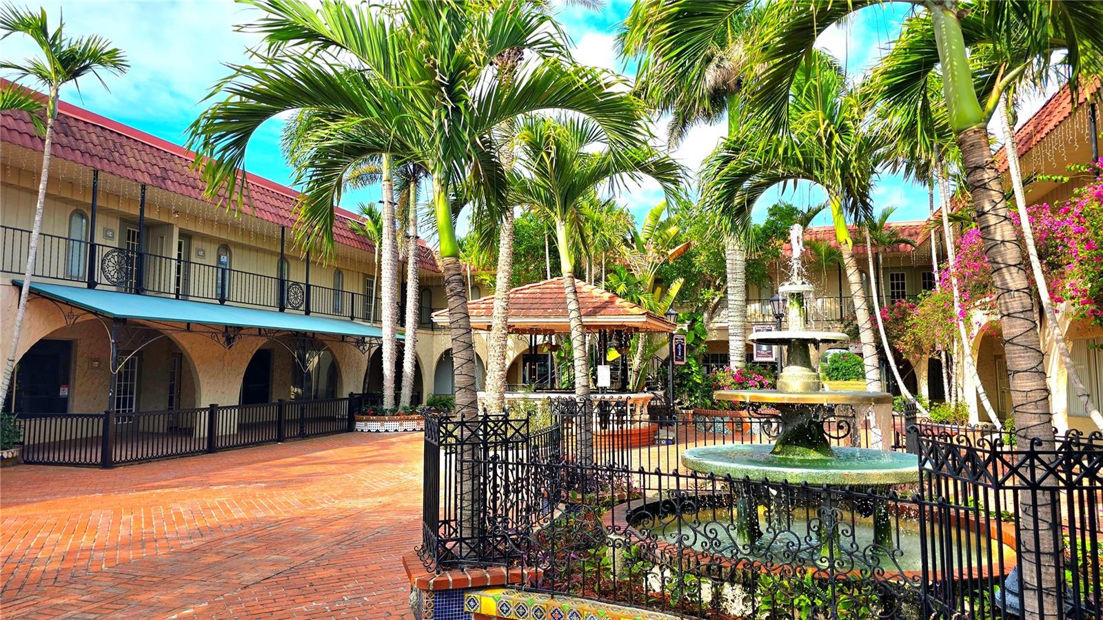 VENICE EDGEWOOD SEC OF - Commercial Lease