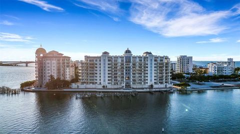 Photo of 464 Golden Gate Point #403, Sarasota, FL 34236 (MLS # A4666344)