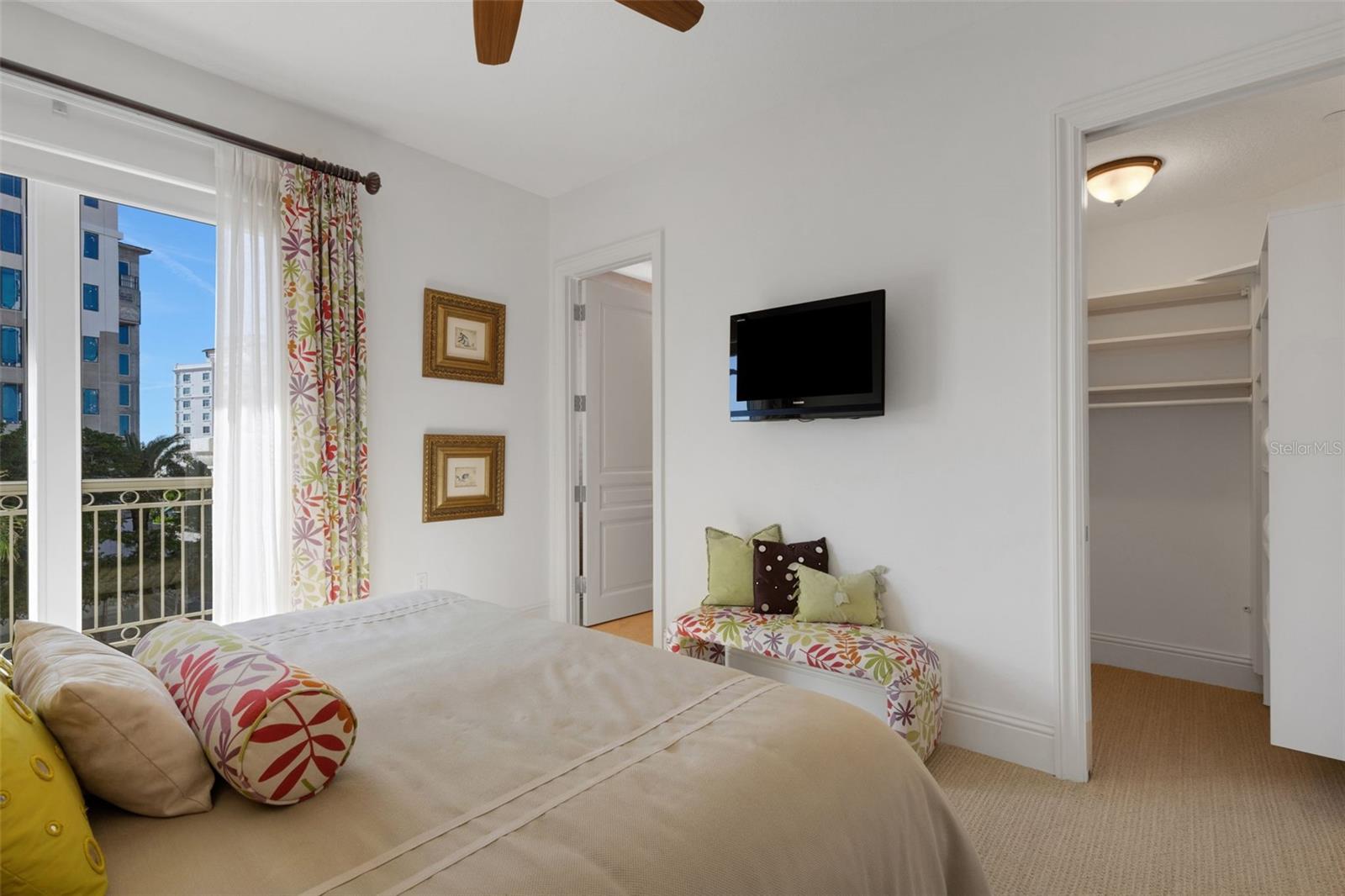 LA BELLASARA - Residential