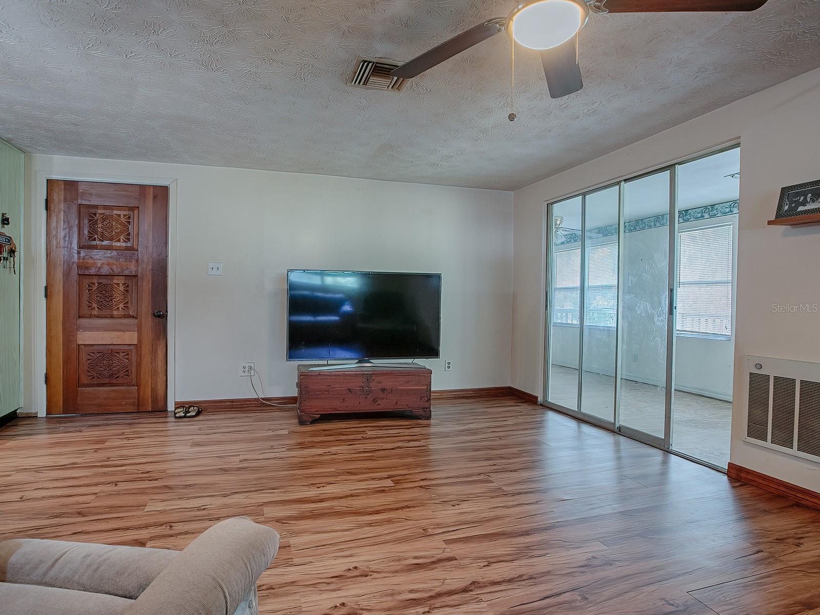 PANASOFFKEE RETREATS - Residential