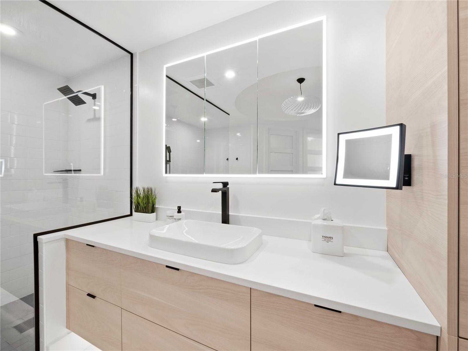 GRAND BAY 3 - Residential