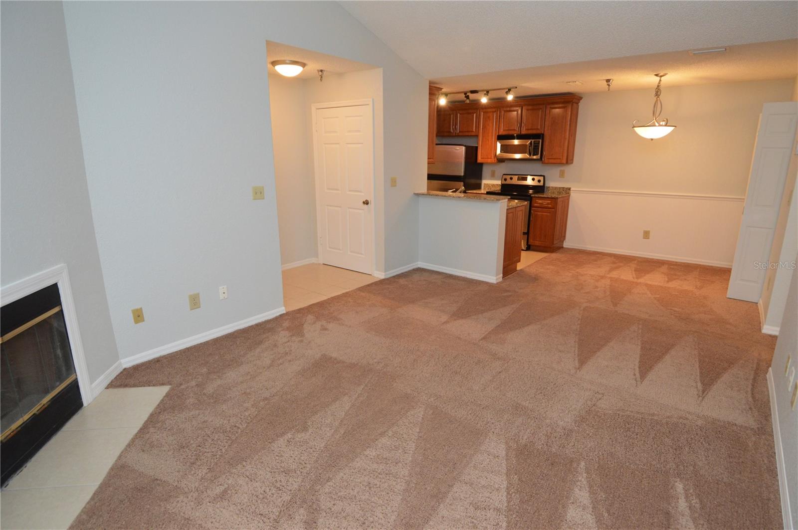 ITOPIA PRIVATE RESIDENCES CONDO - Residential Lease