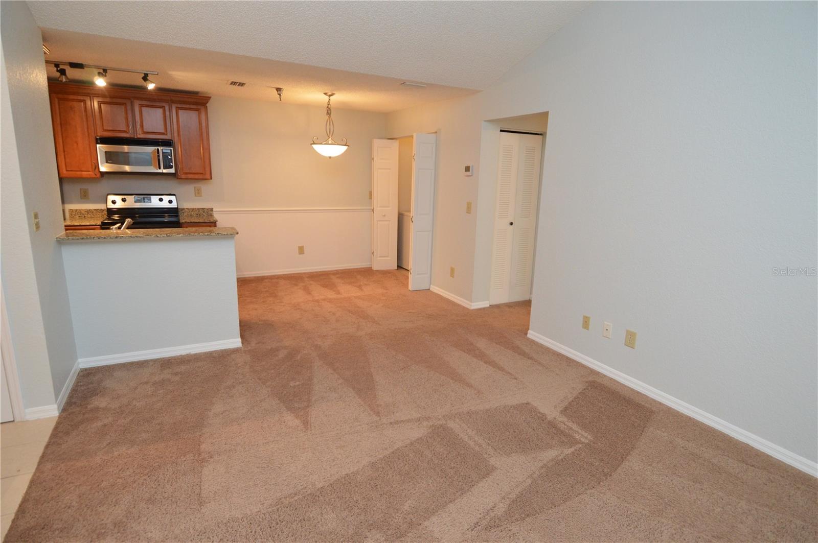 ITOPIA PRIVATE RESIDENCES CONDO - Residential Lease