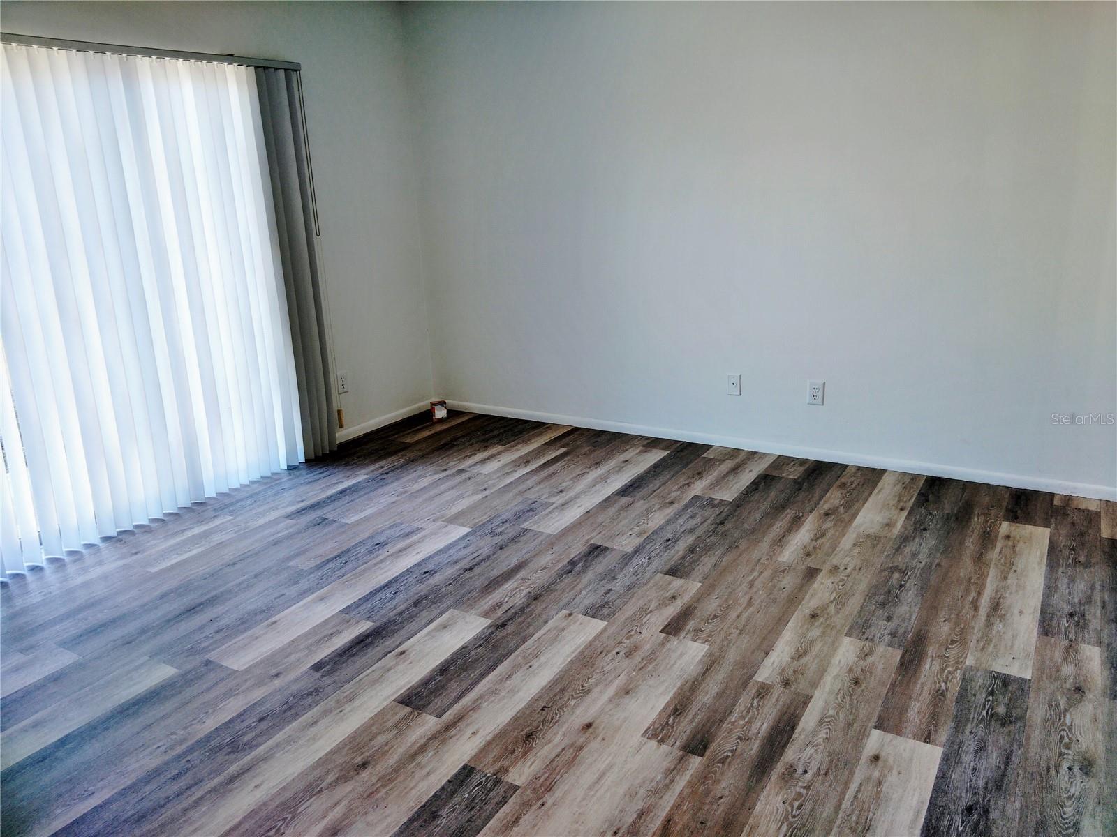 CORTEZ GARDENS FIRST SEC - Residential