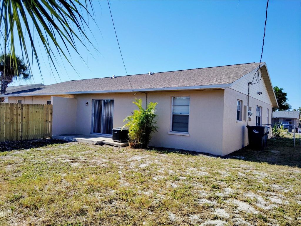 Photo of 4027 61st Street W, Bradenton, FL 34209 (MLS # A4677702)