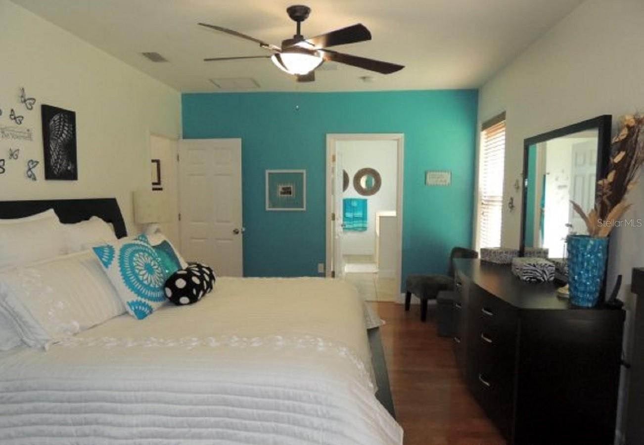 SOMERSET - Residential Lease