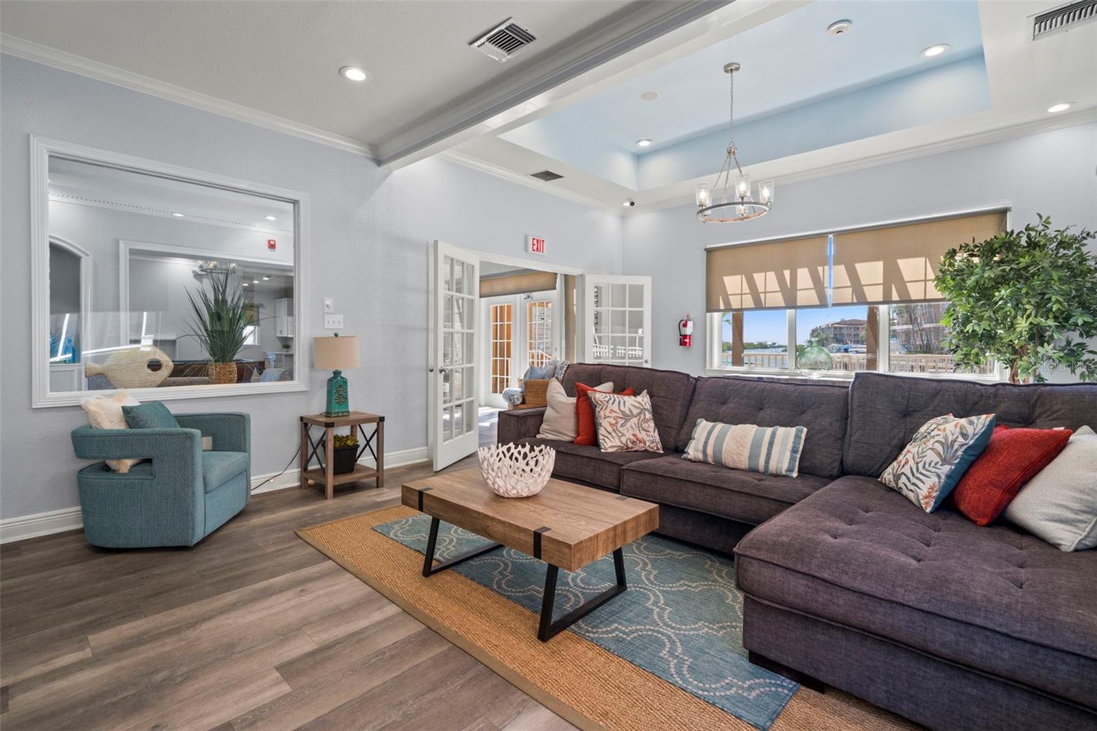 CULBREATH KEY BAYSIDE CONDOMIN - Residential