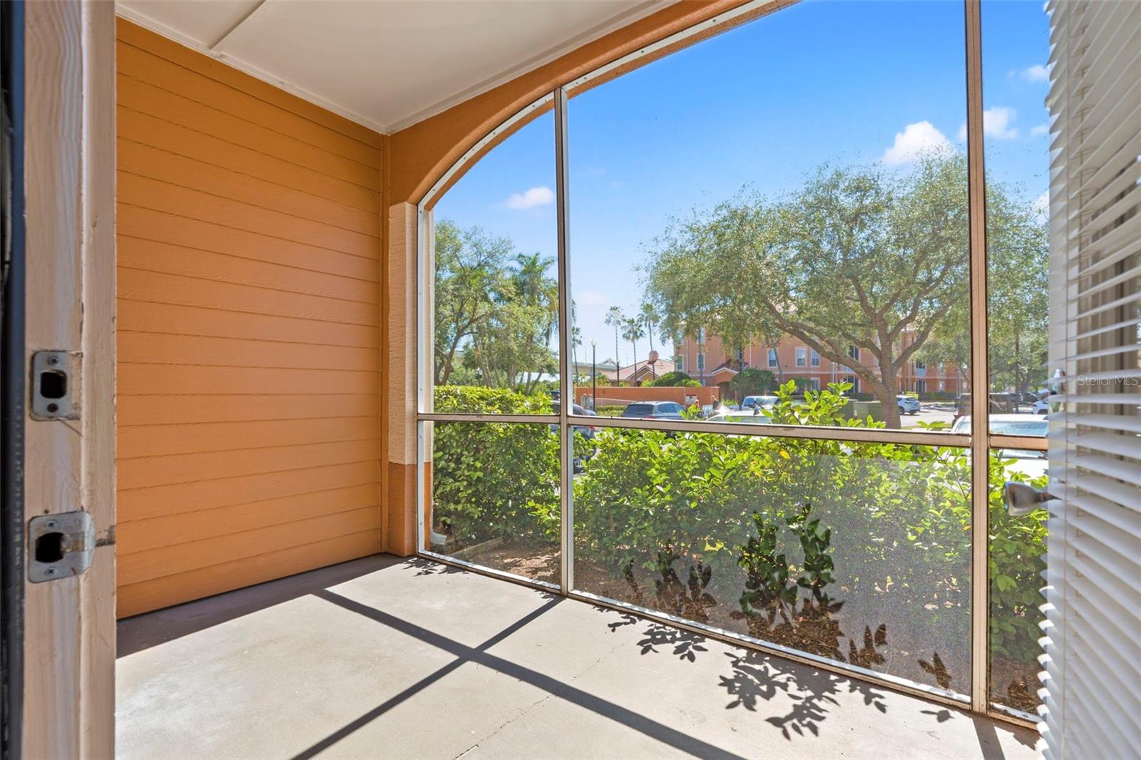 CULBREATH KEY BAYSIDE CONDOMIN - Residential