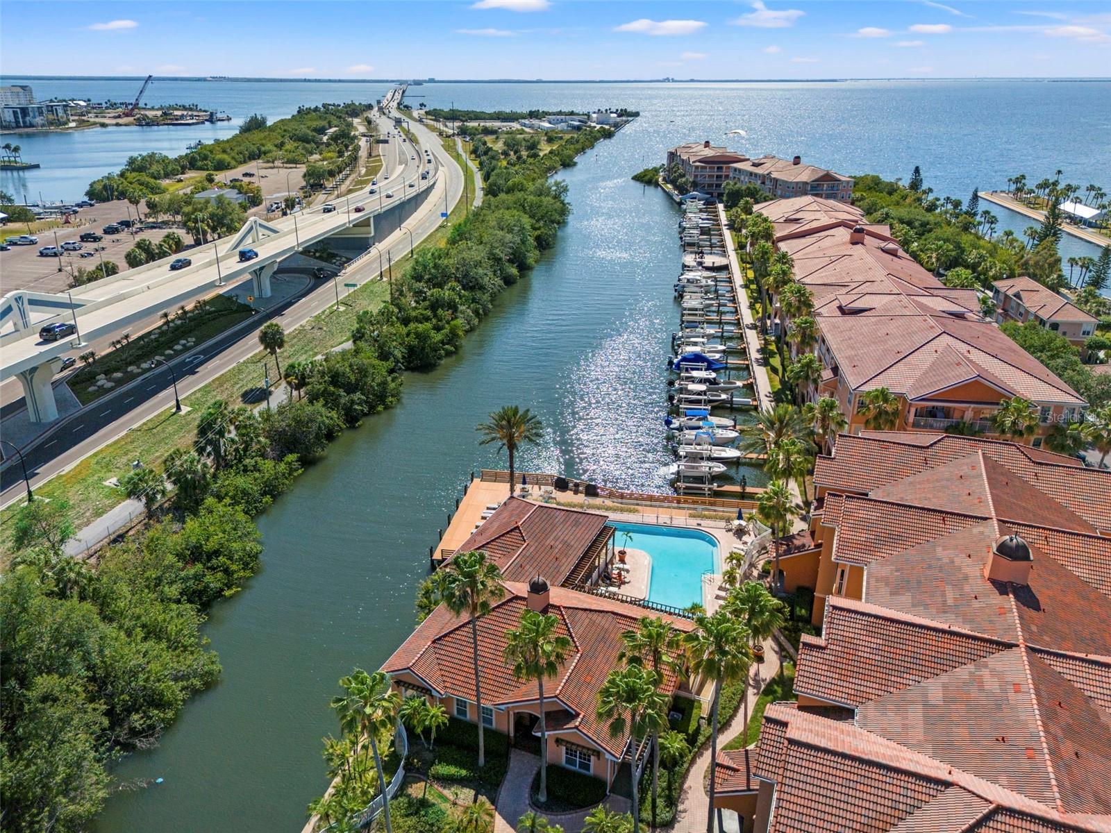 CULBREATH KEY BAYSIDE CONDOMIN - Residential