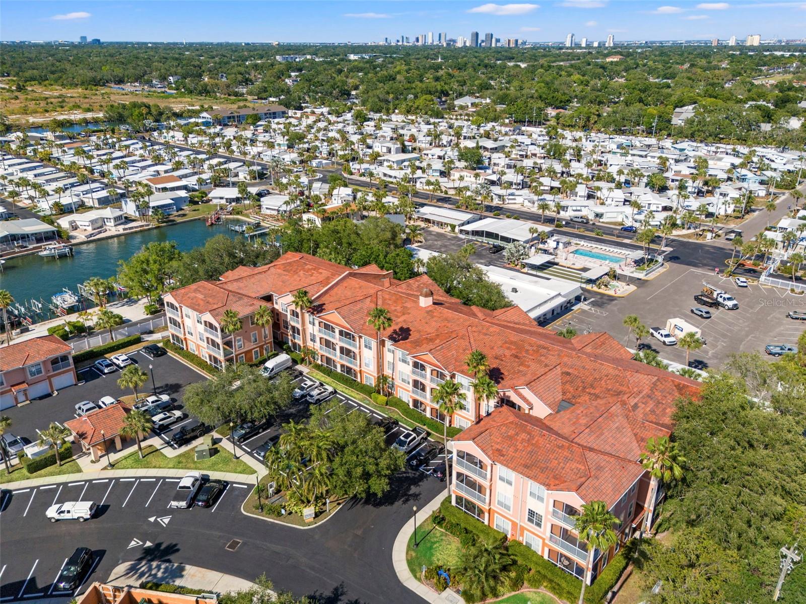 CULBREATH KEY BAYSIDE CONDOMIN - Residential