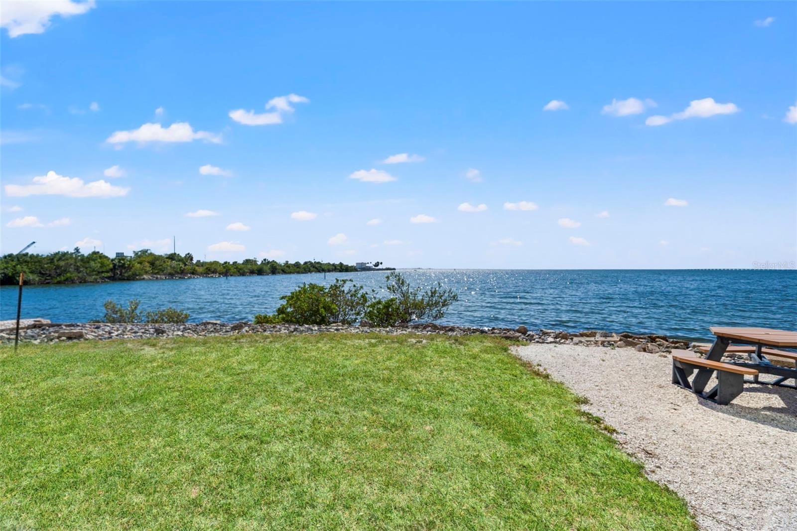 CULBREATH KEY BAYSIDE CONDOMIN - Residential
