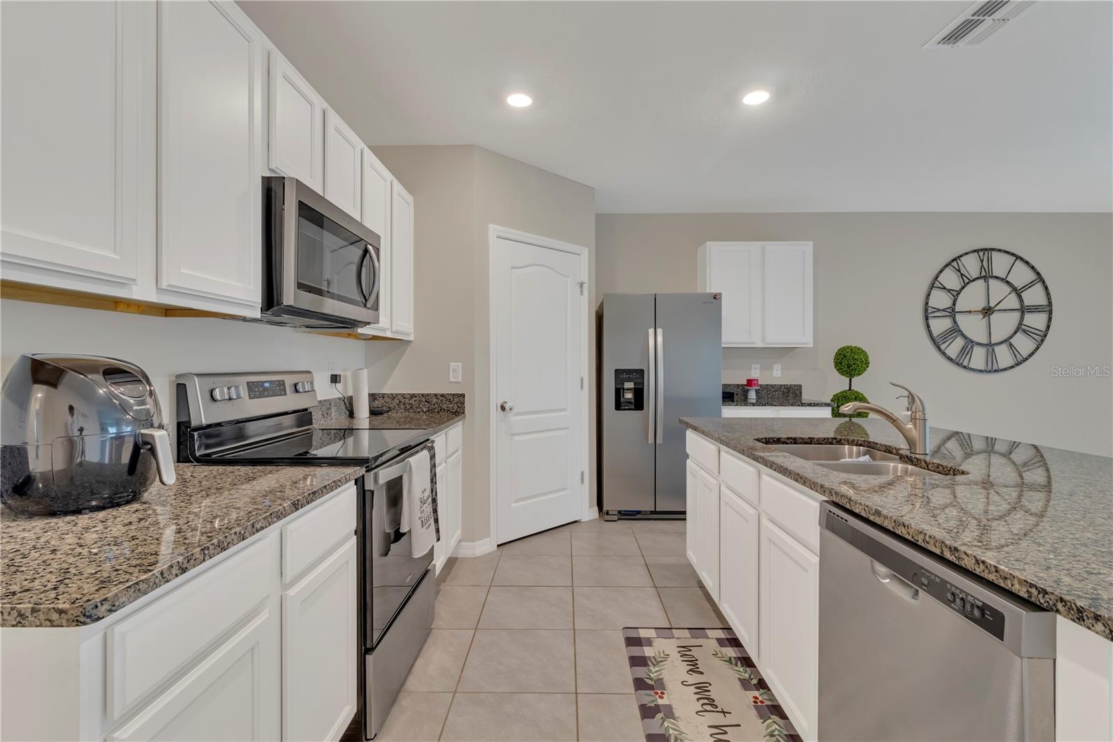 LAKE CHARLES RESIDENCE PH 1A - Residential