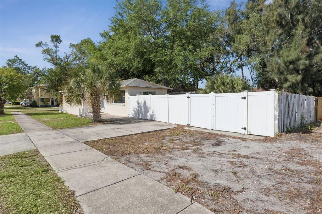 Photo of 3947 Grove Street S, St Petersburg, FL 33705 (MLS # O6396085)