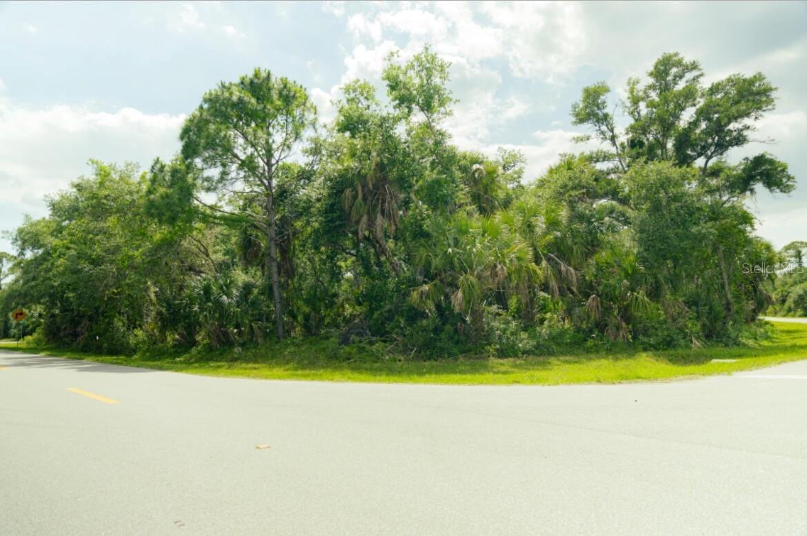 PORT CHARLOTTE SEC 048 - Land