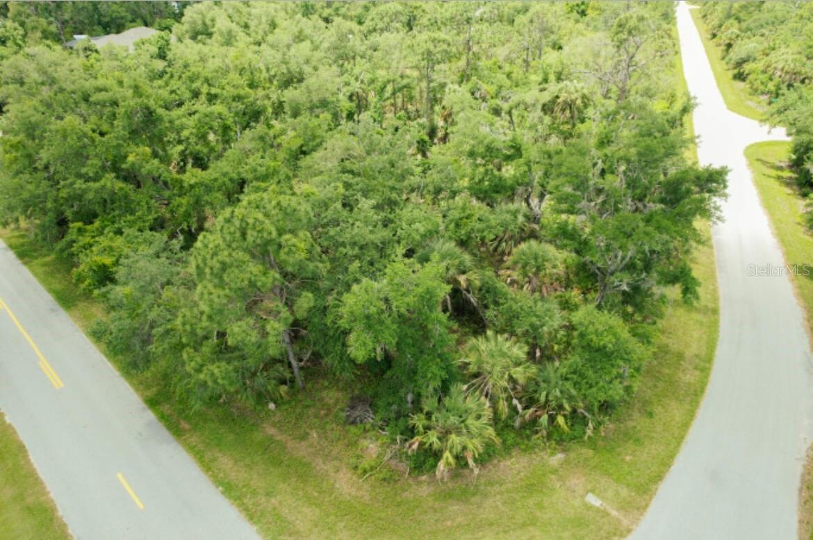 PORT CHARLOTTE SEC 048 - Land