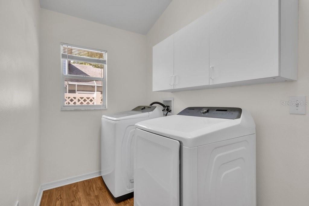 HUNTERS GREEN PRCL 17B PHAS - Residential