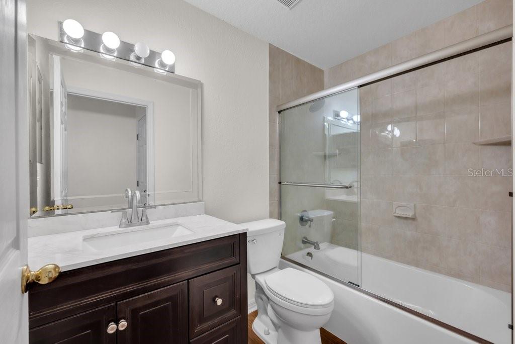 HUNTERS GREEN PRCL 17B PHAS - Residential