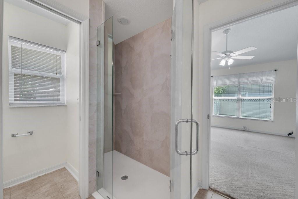 HUNTERS GREEN PRCL 17B PHAS - Residential