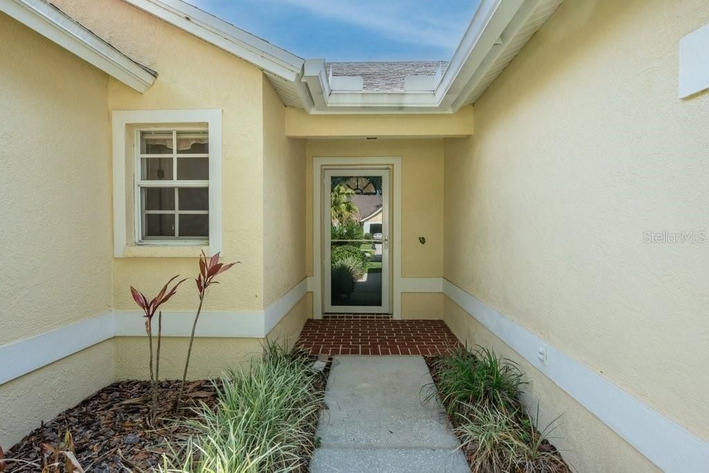 Photo of 17610 Esprit Drive, Tampa, FL 33647 (MLS # TB8508060)