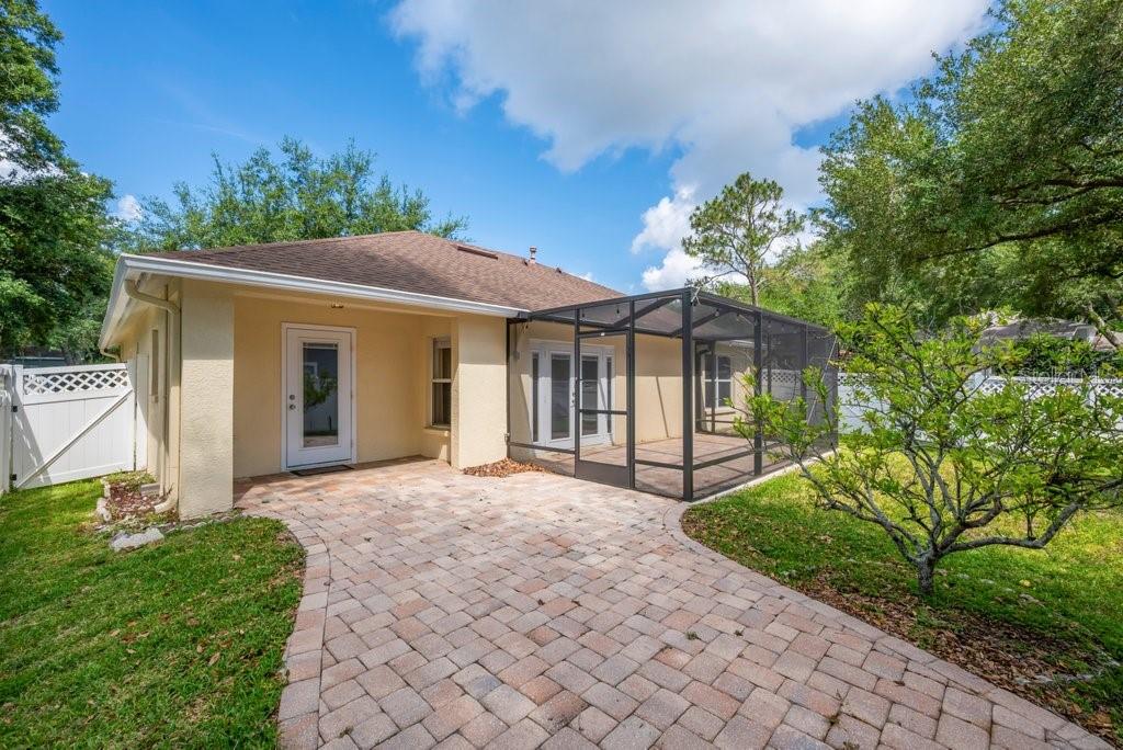 HUNTERS GREEN PRCL 17B PHAS - Residential