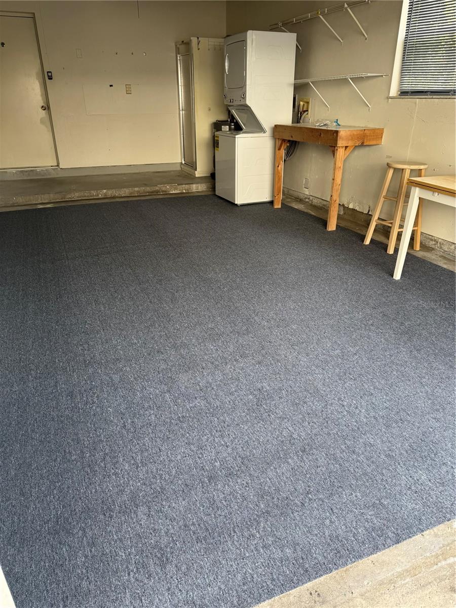 SUTTON PLACE - Residential