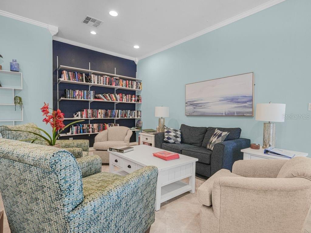 SUTTON PLACE - Residential