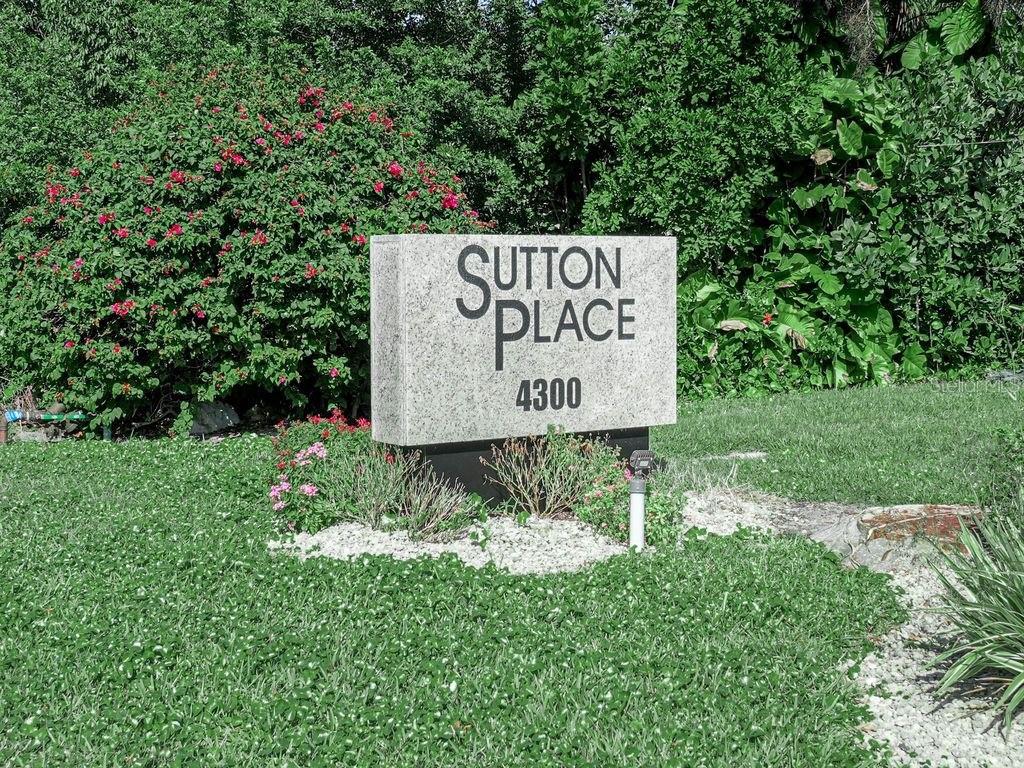 SUTTON PLACE - Residential