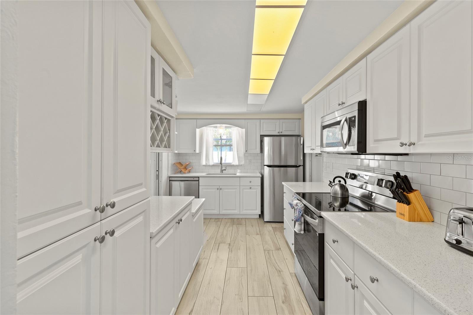 GULF GATE - Residential