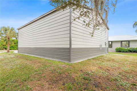 A home in PORT CHARLOTTE