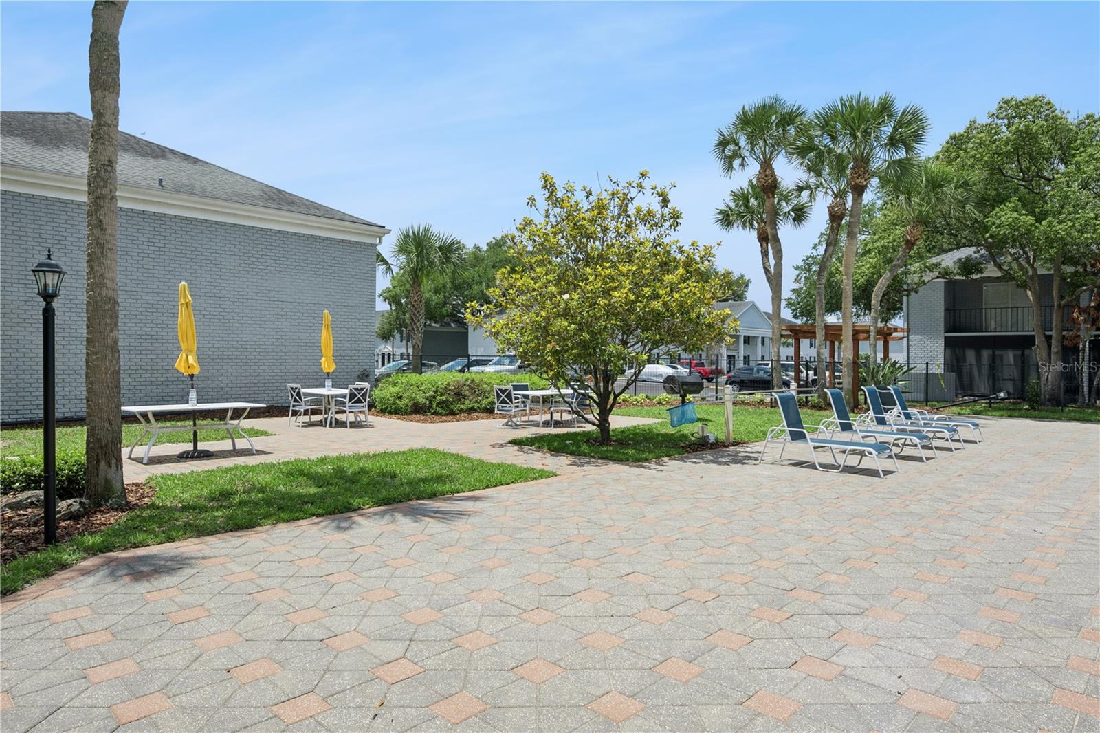 STRATFORD A WINTER PARK CONDO - Residential