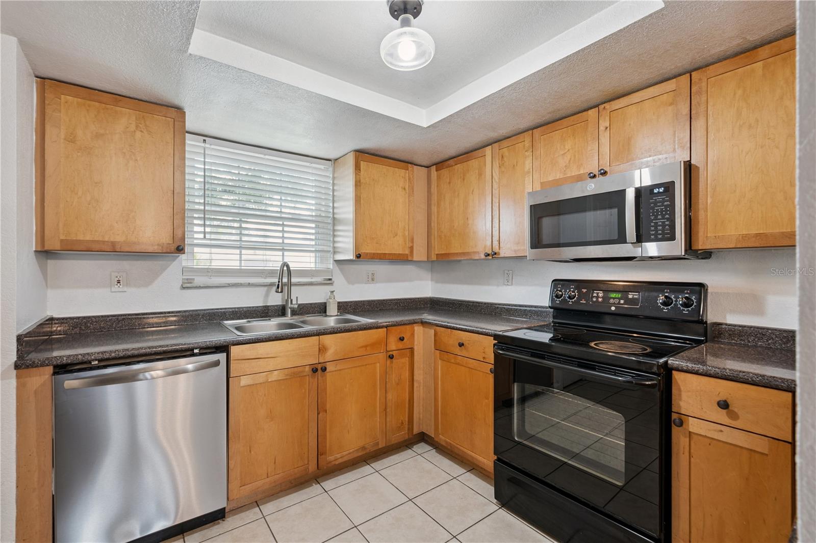 STRATFORD A WINTER PARK CONDO - Residential