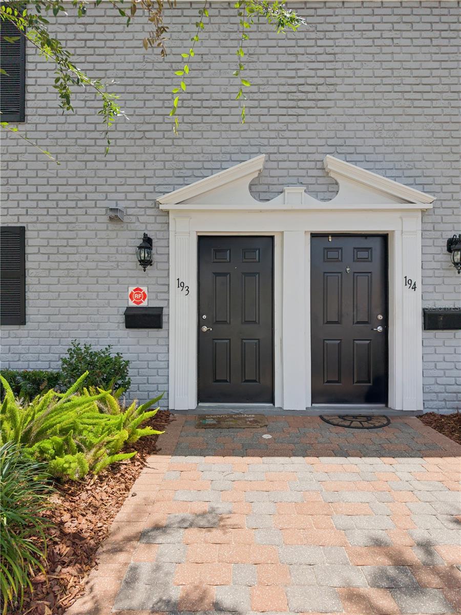 193 LEWFIELD CIRCLE