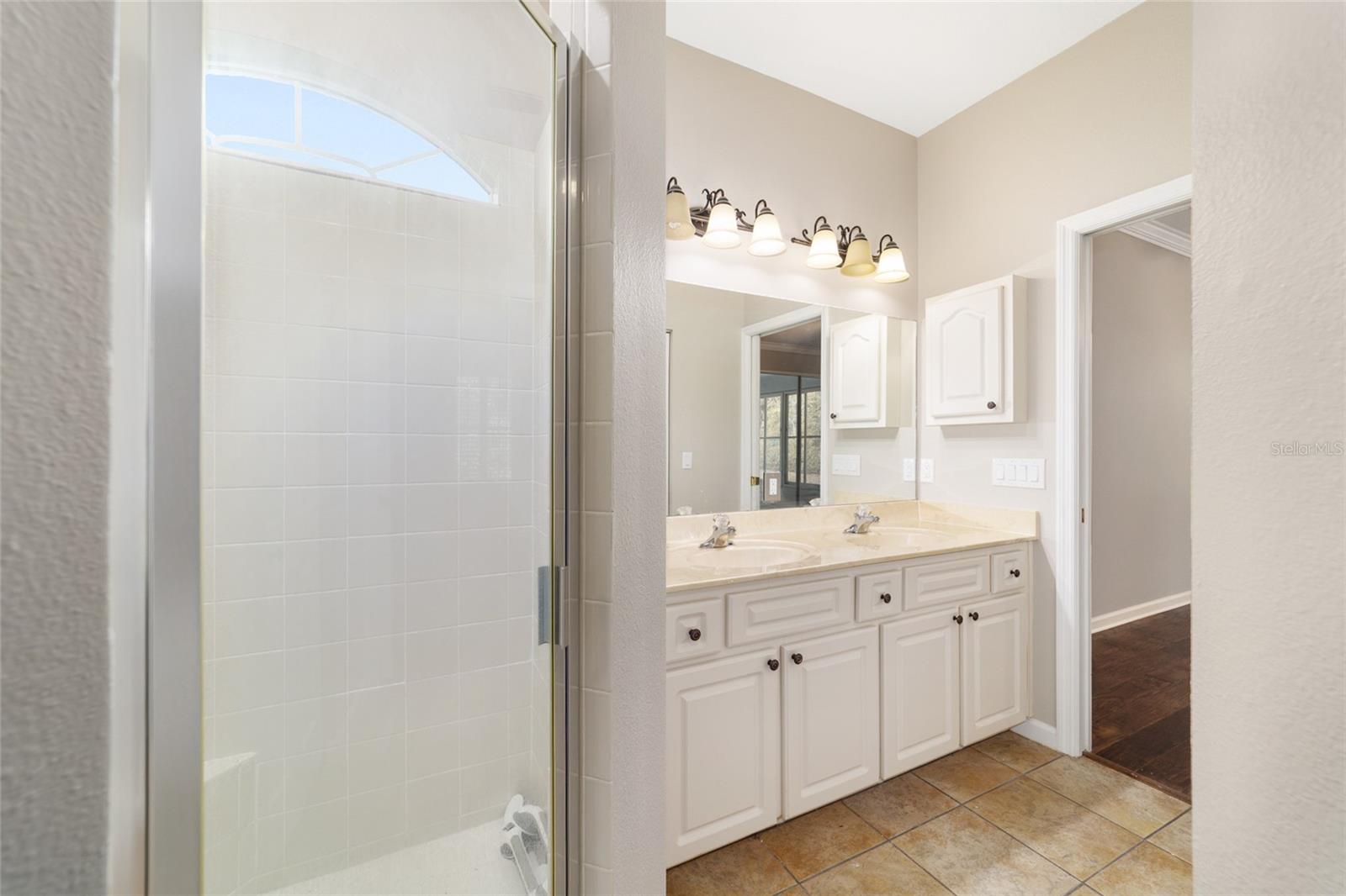 OCALA PALMS - Residential