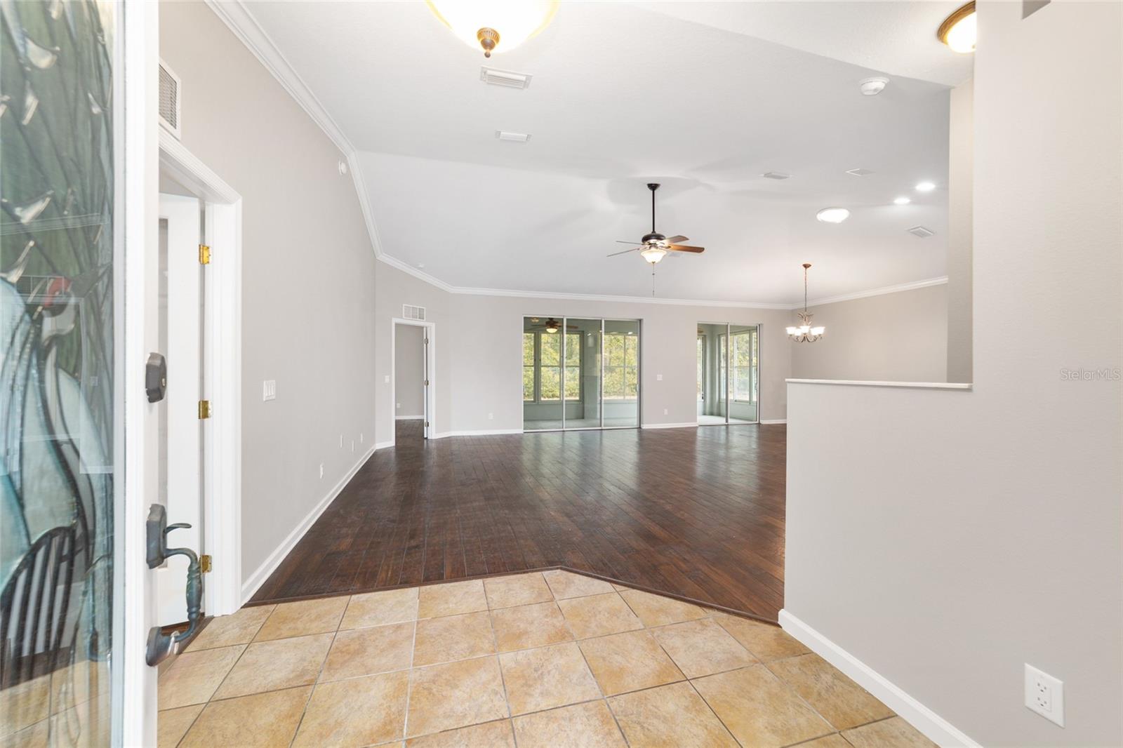 OCALA PALMS - Residential