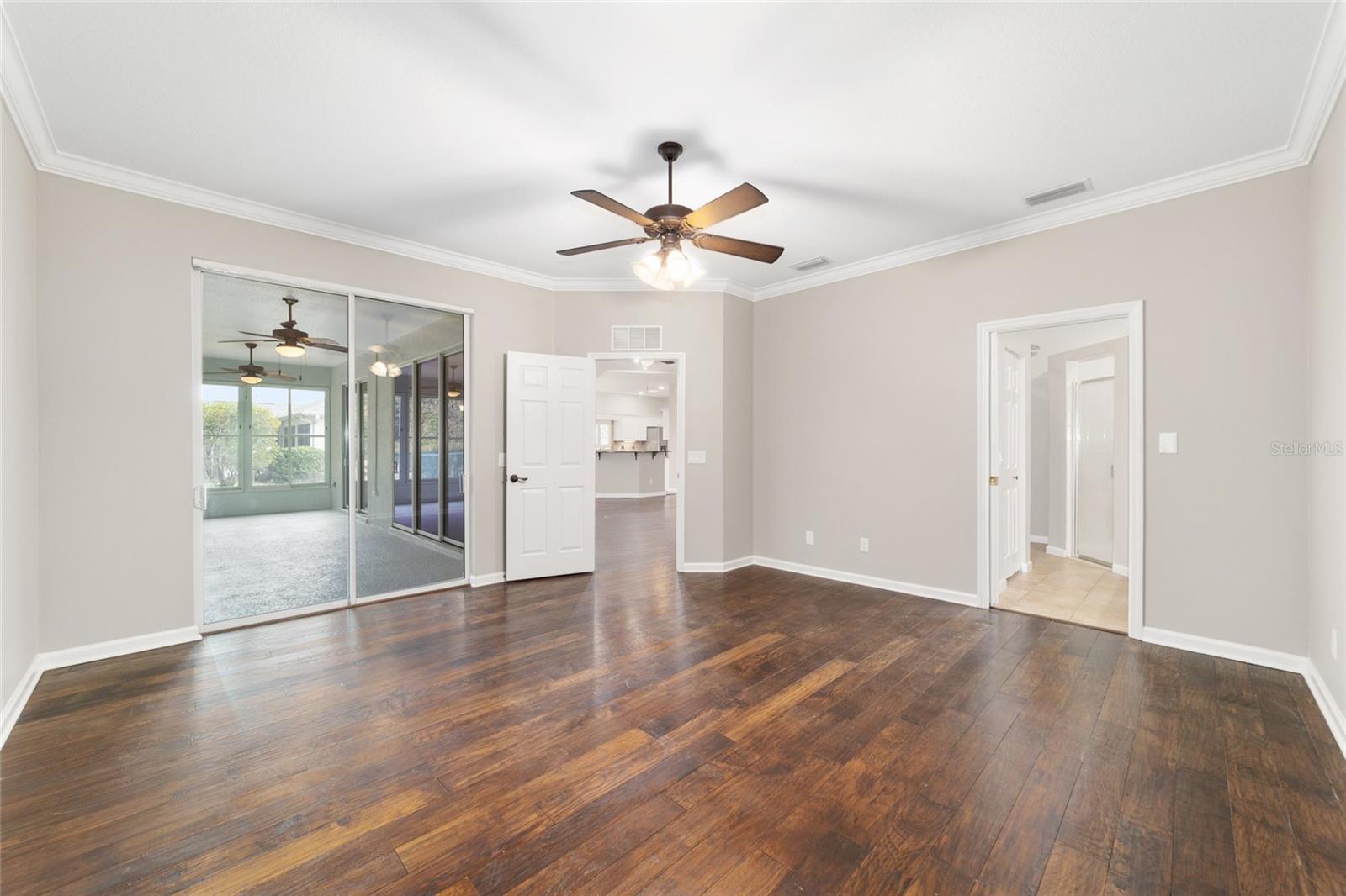 OCALA PALMS - Residential