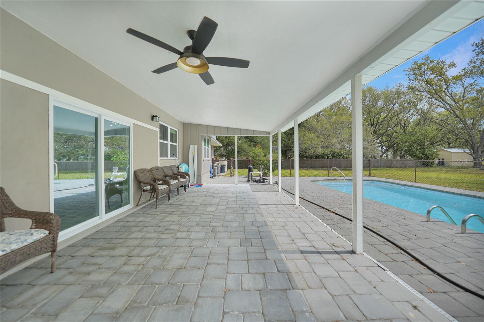 OAKMONT - Residential