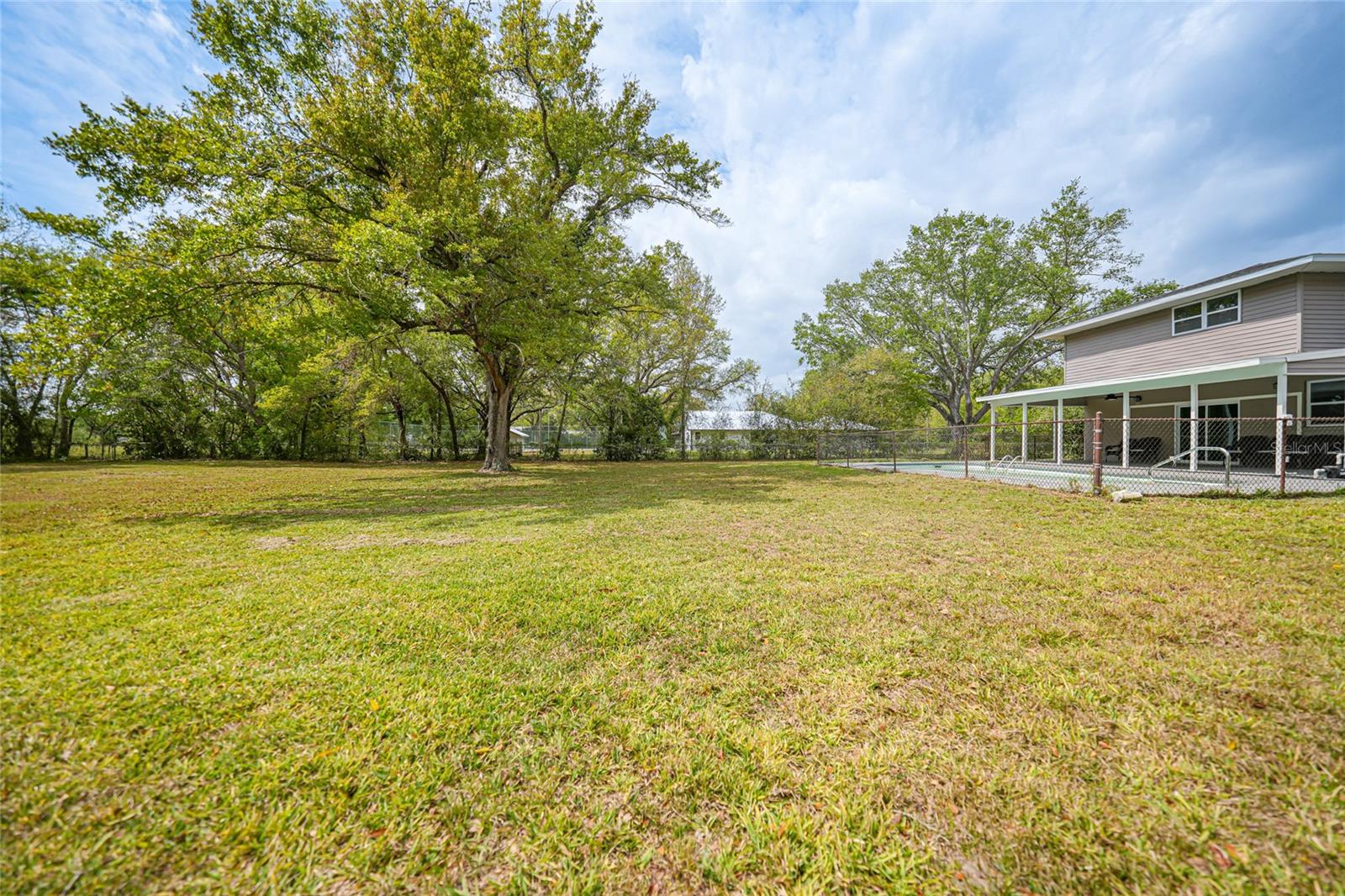 OAKMONT - Residential