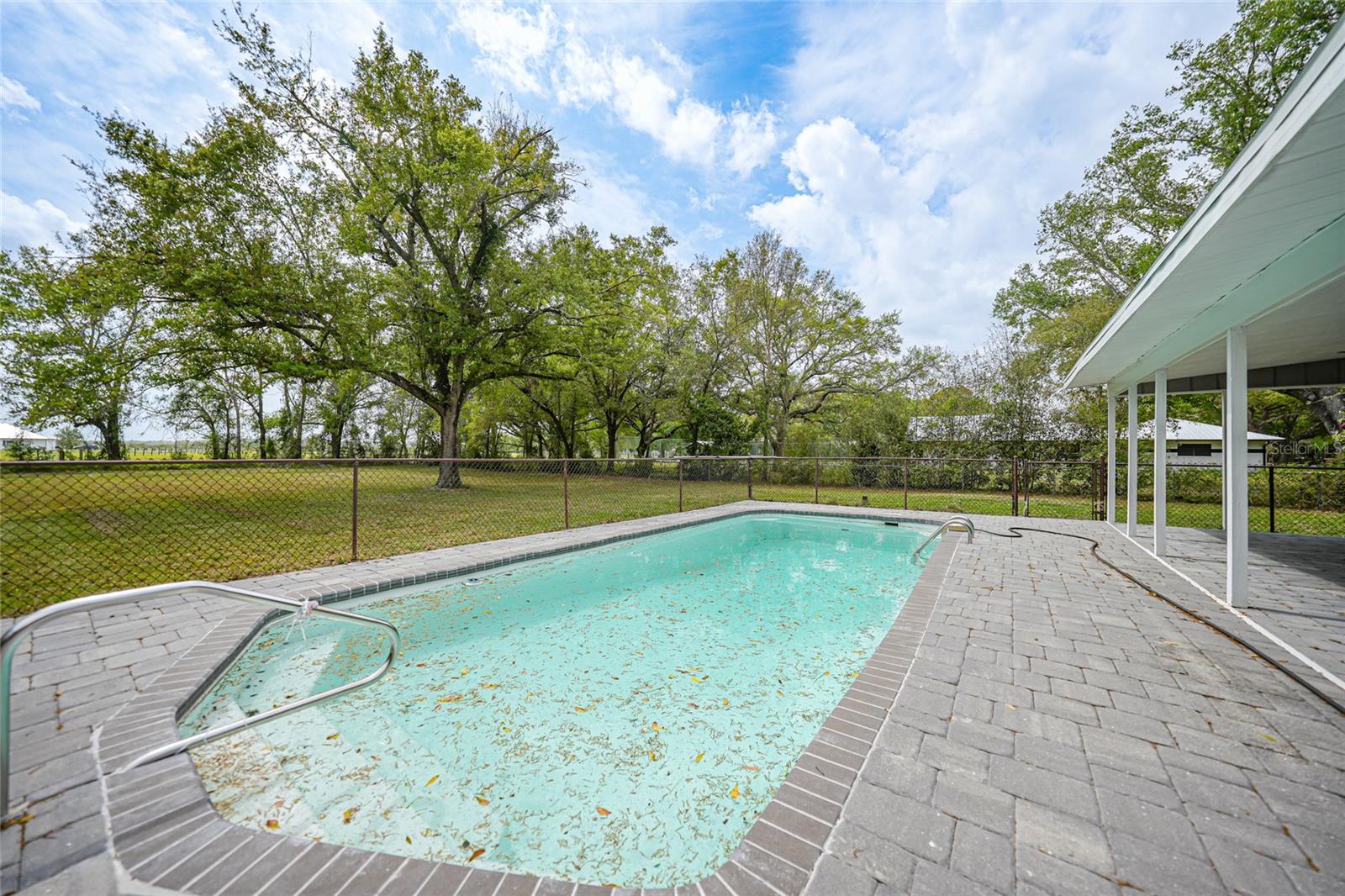 OAKMONT - Residential