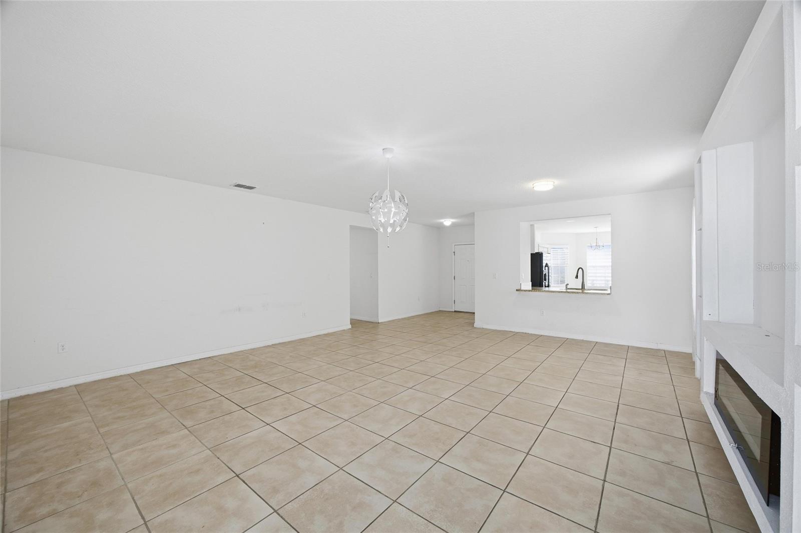 BRENTON MANOR - Residential