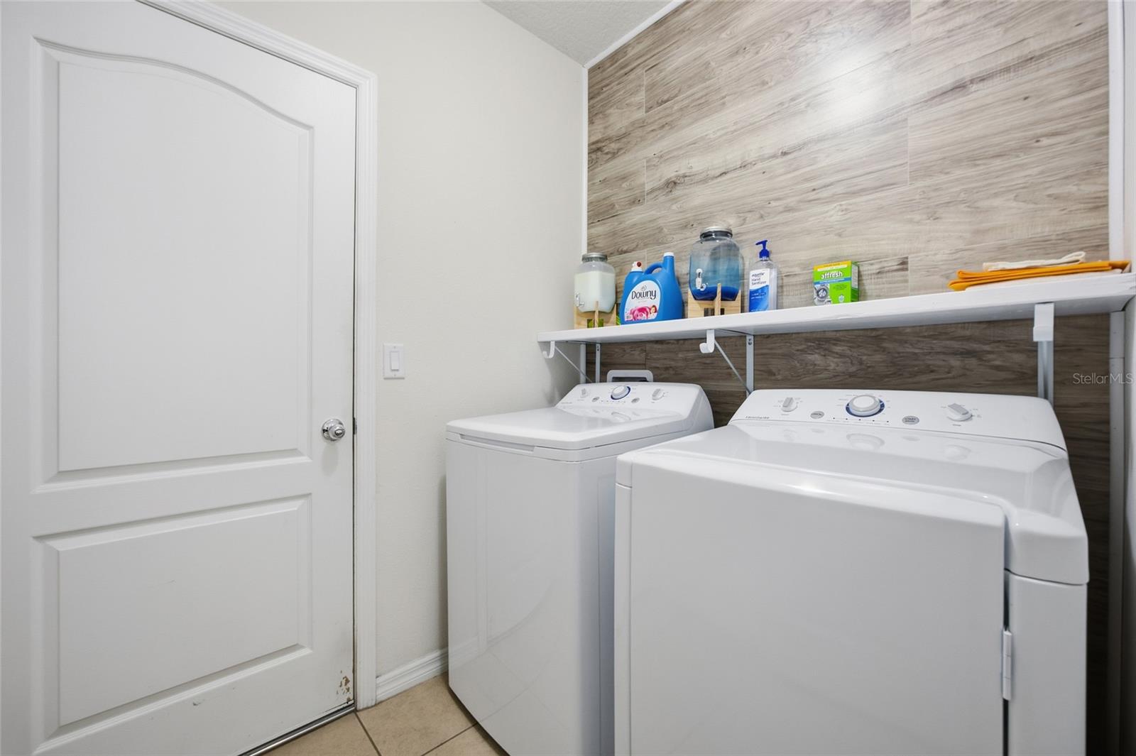 BRENTON MANOR - Residential