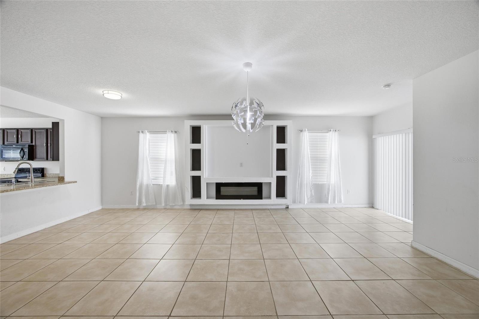 BRENTON MANOR - Residential