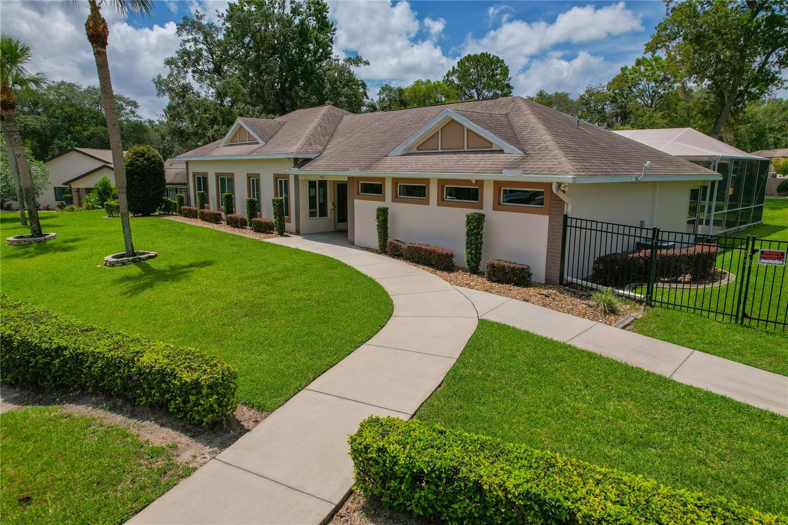 HEATHER WALK - Residential