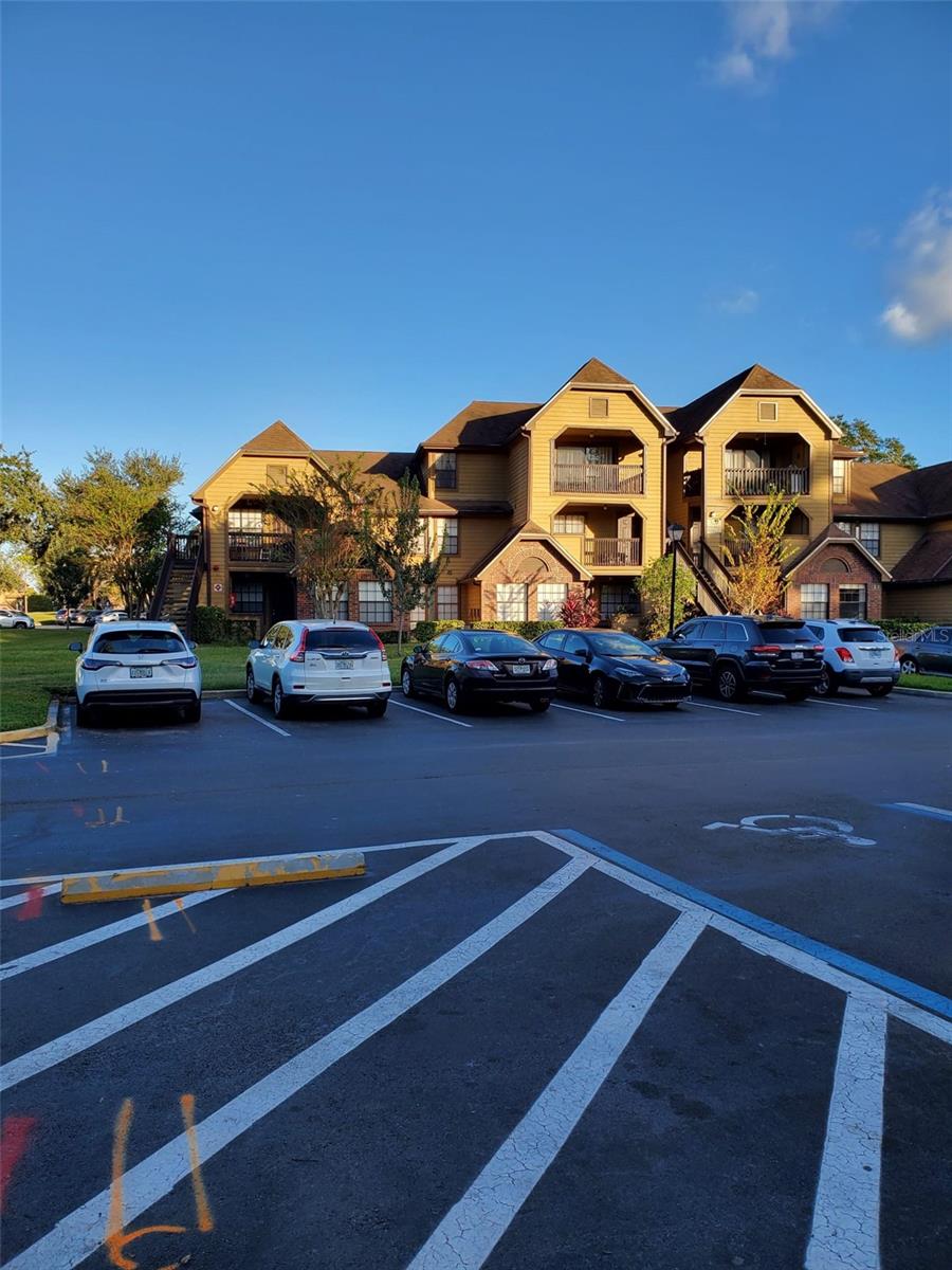 LAKEWOOD PARK A CONDO - Residential