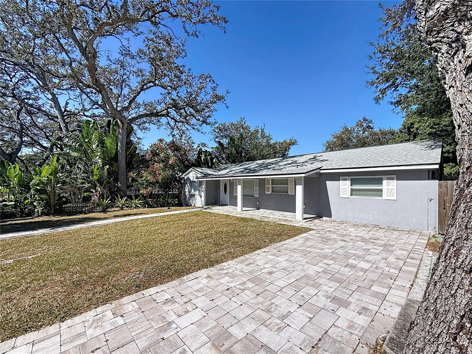 BREEZE HILL - Residential Lease