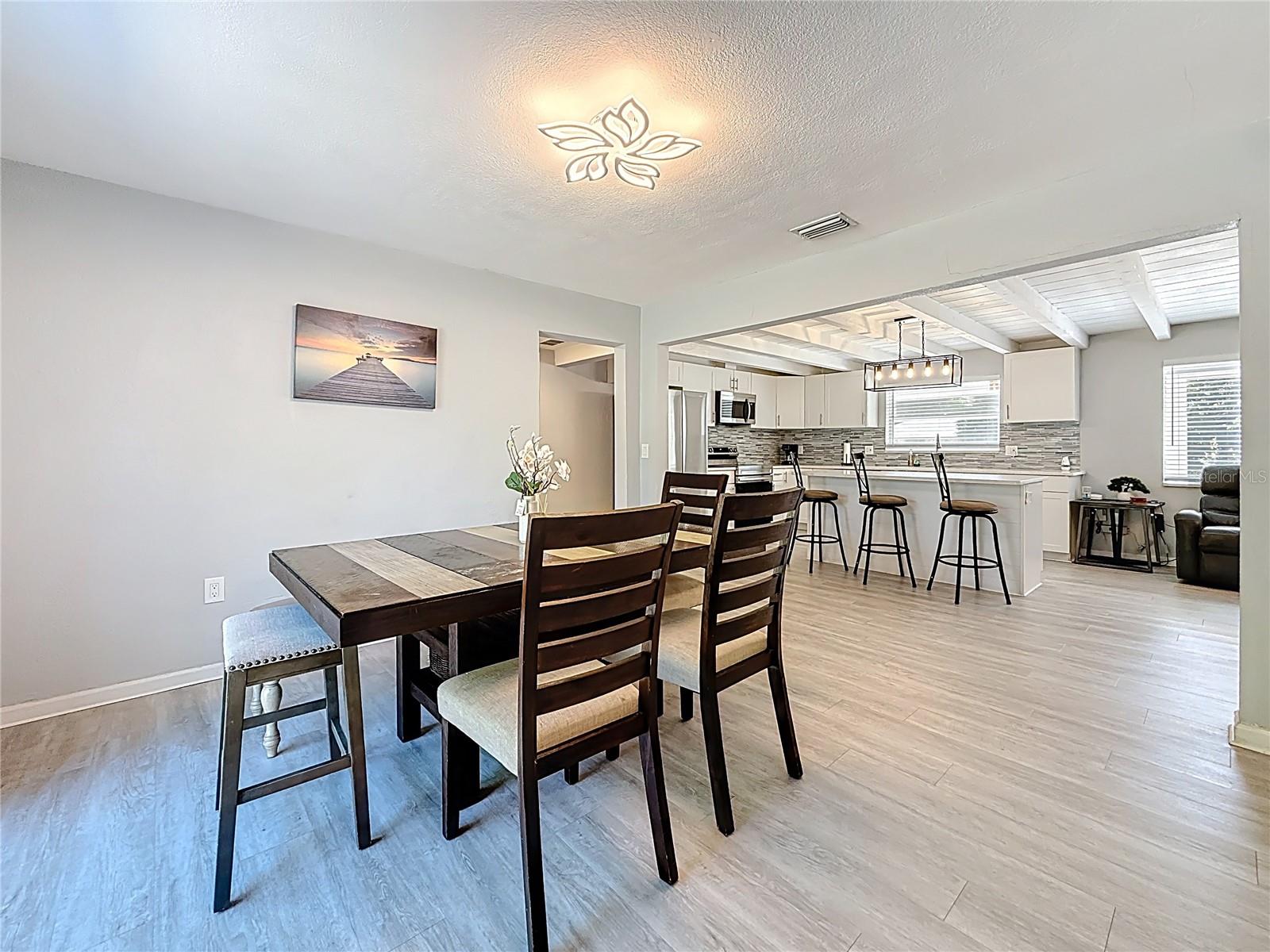 BREEZE HILL - Residential Lease