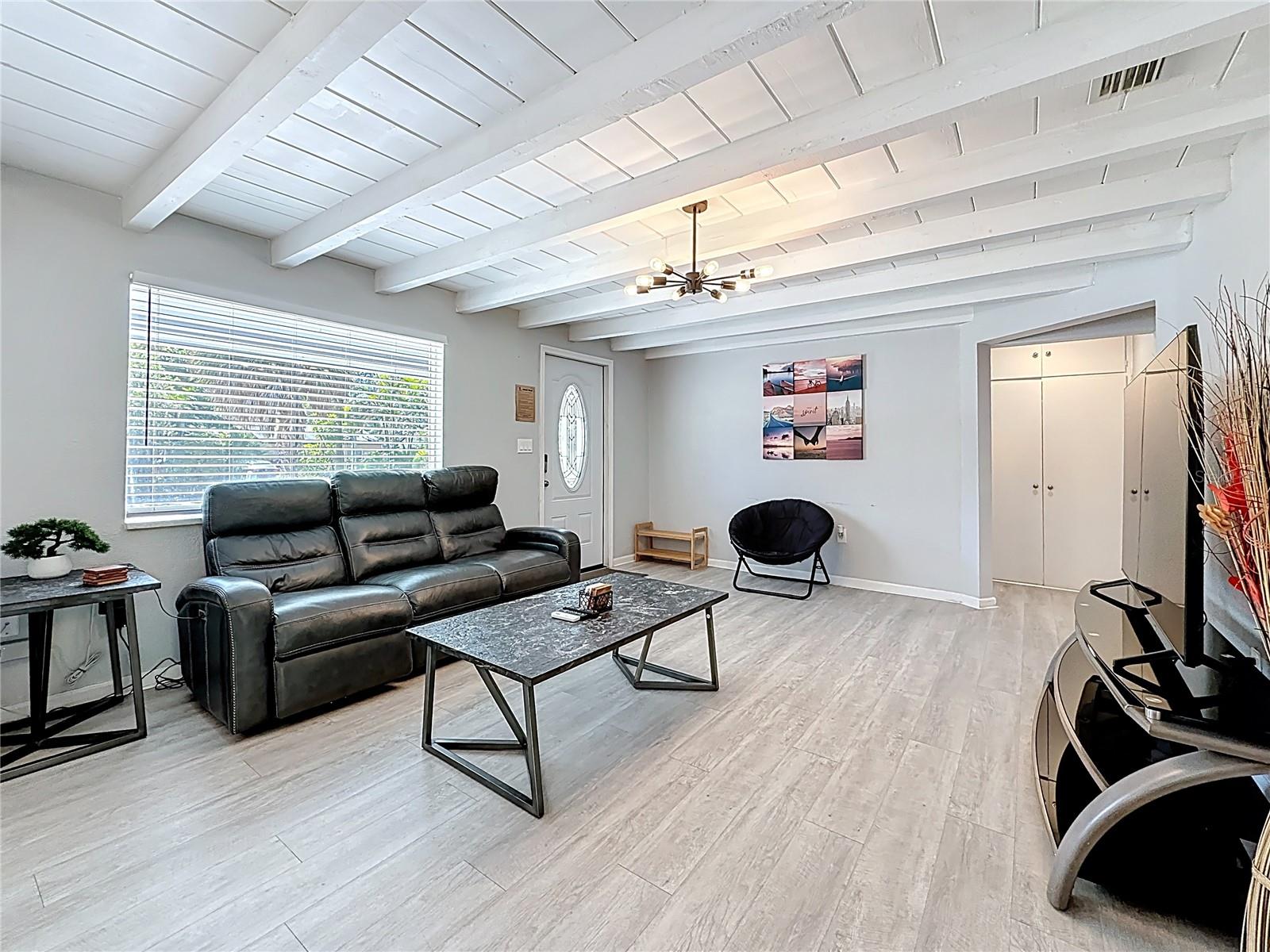 BREEZE HILL - Residential Lease