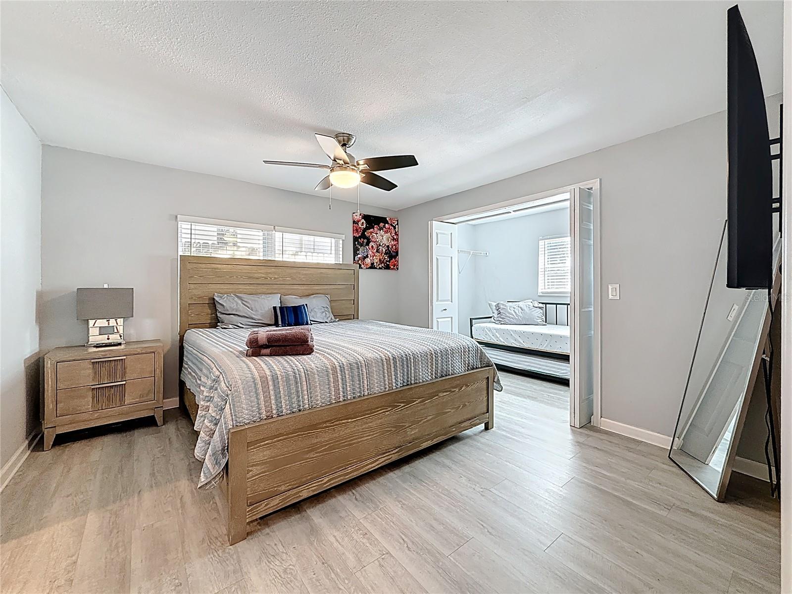 BREEZE HILL - Residential Lease