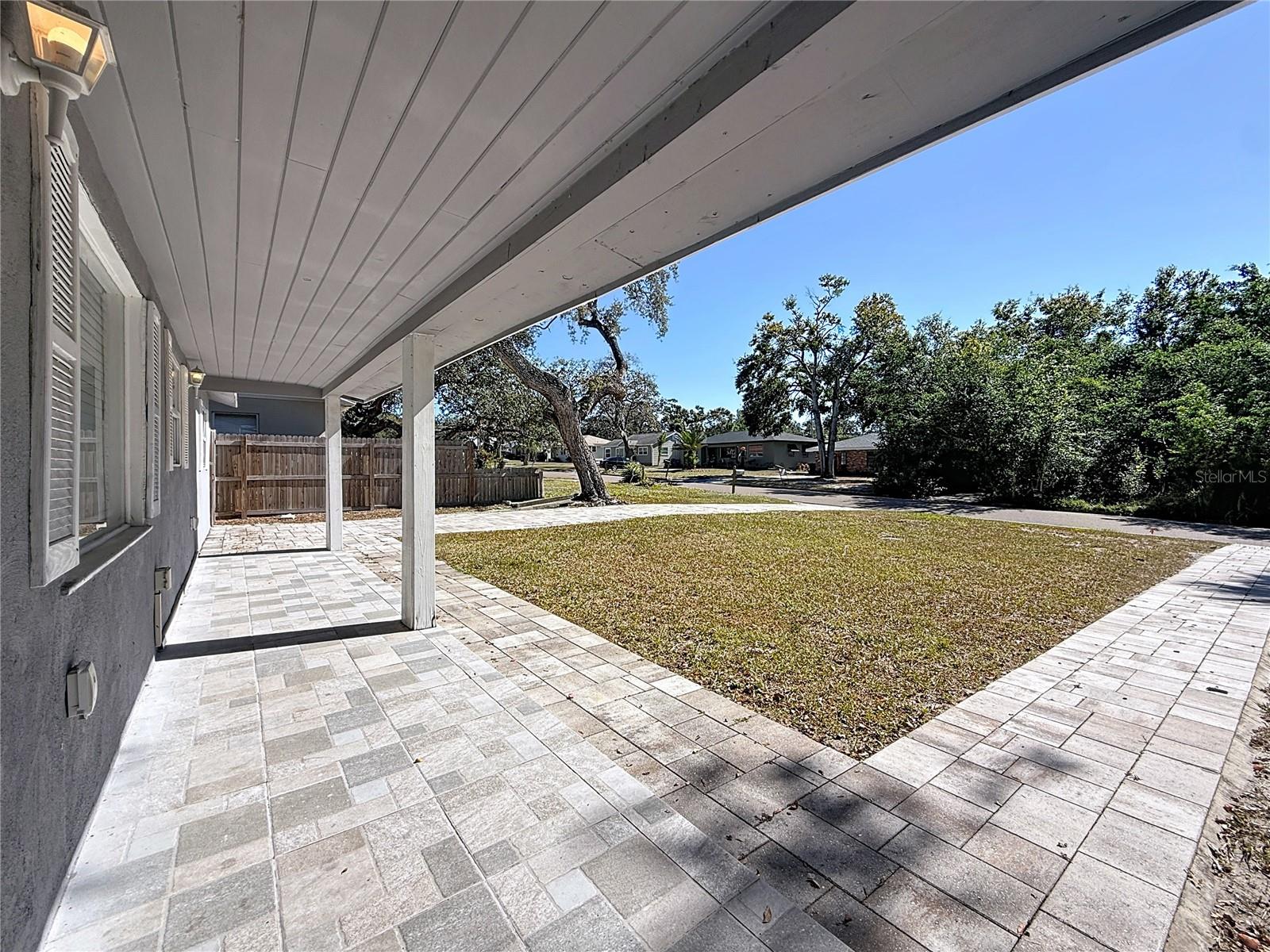 BREEZE HILL - Residential Lease